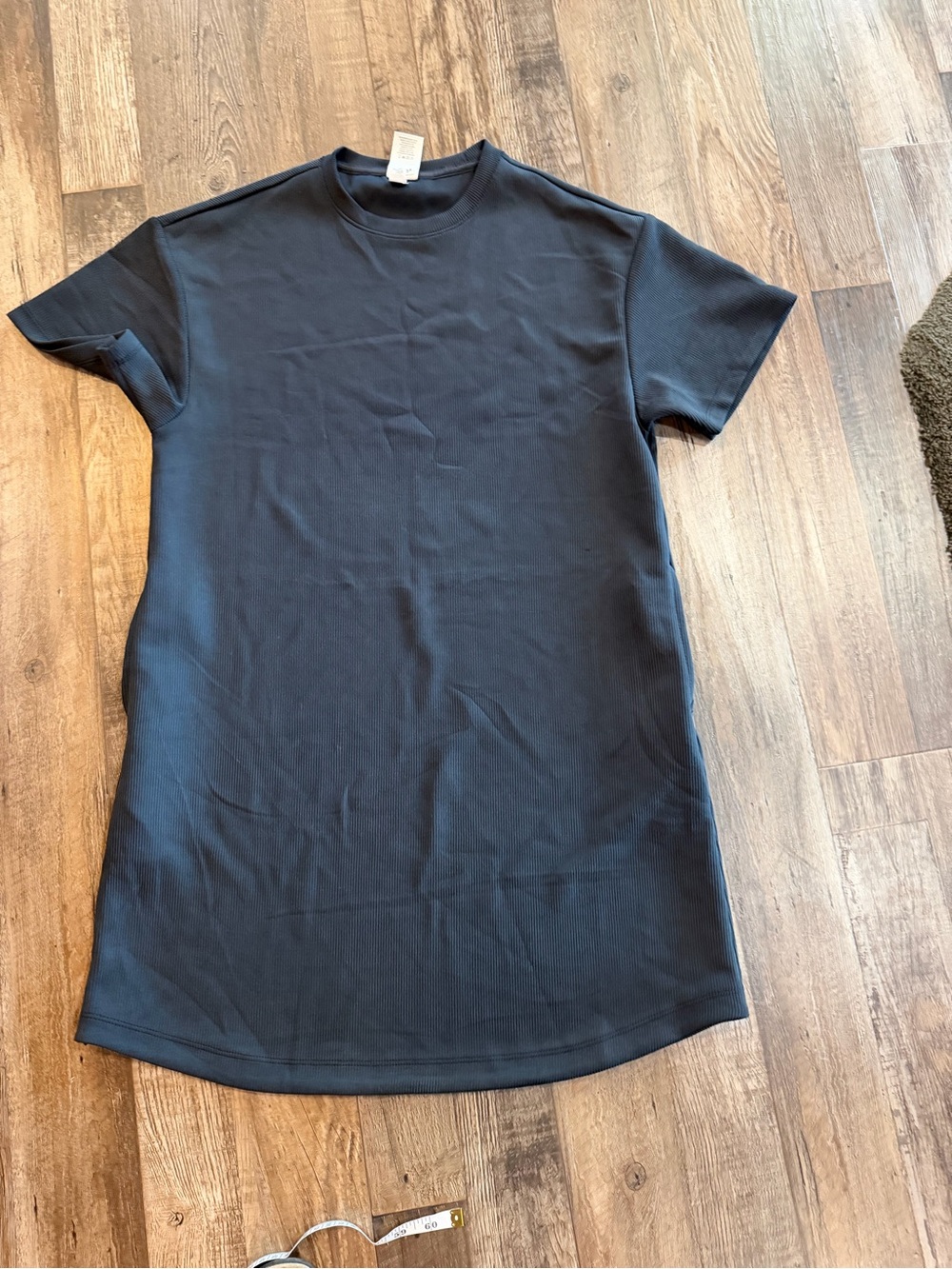 Women’s Crewneck Midi ribbed Dress in Black Sz sm - satin like  lining